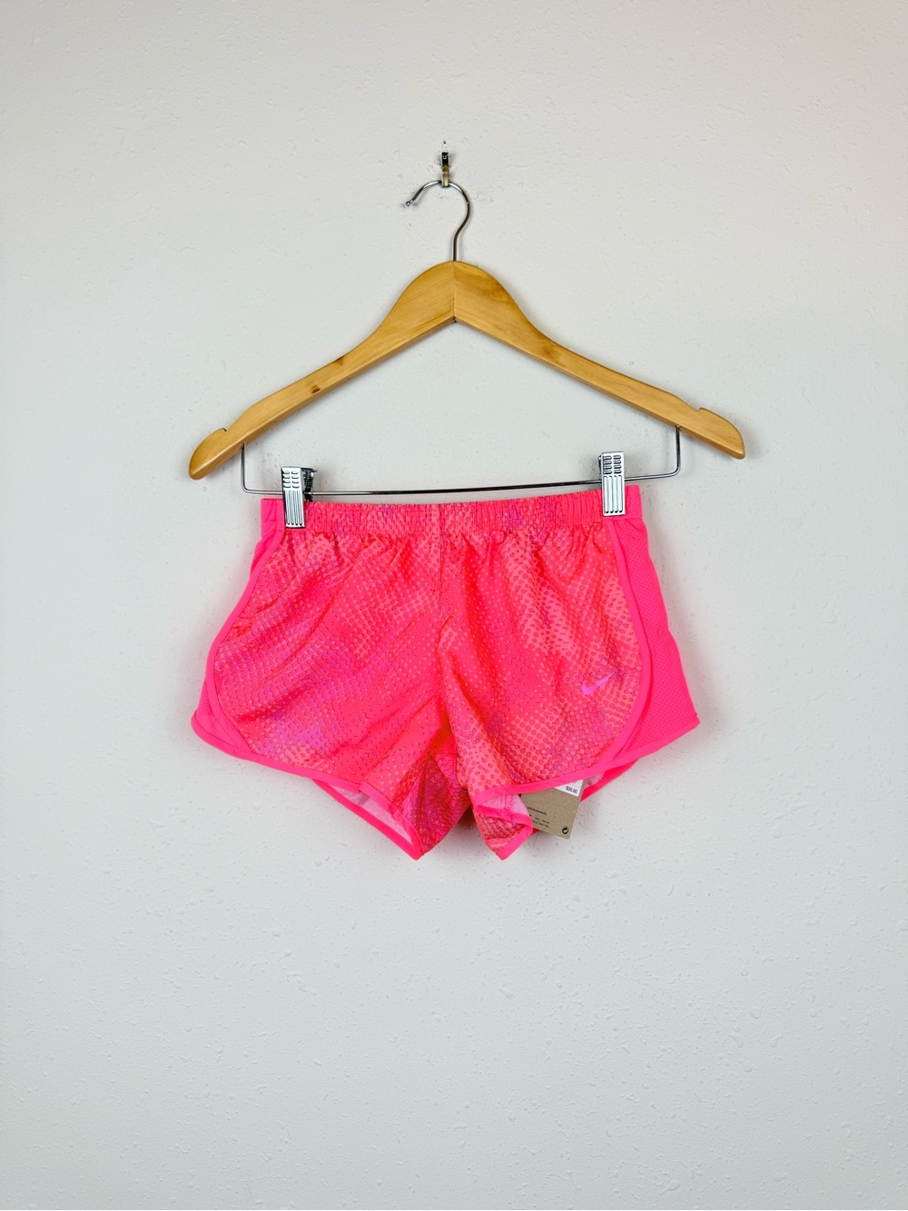NWT Nike Girls Hot Orange Pink Running Shorts Size Small NWT